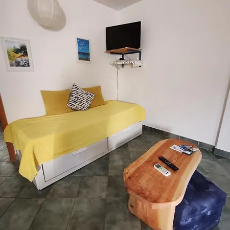 Aleksandra * Rab Town