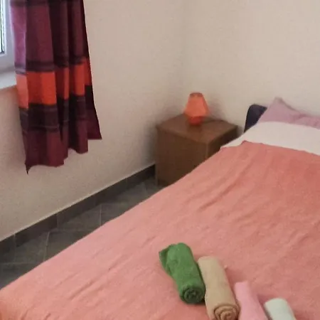 Aleksandra * Rab Town