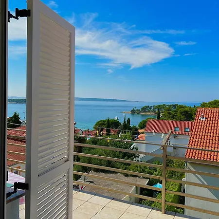 Aleksandra * Rab Town