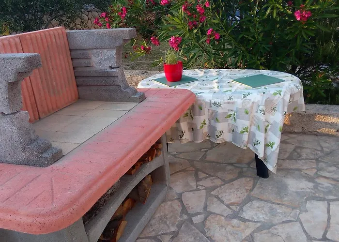 Aleksandra Appartamento Rab Town